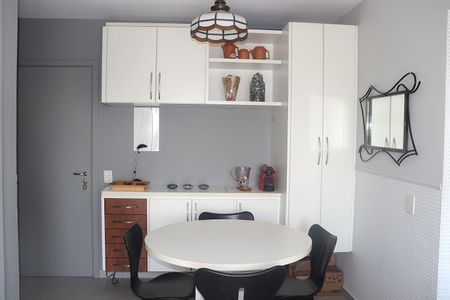 Apartamento à venda com 50m², 1 quarto e 1 vagaSala