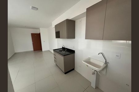 Apartamento para alugar com 2 quartos, 59m² em Segismundo Pereira, Uberlândia