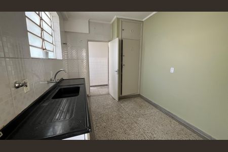 Apartamento para alugar com 3 quartos, 133m² em Centro, Campinas