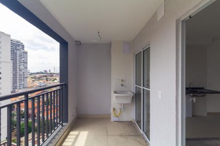 Apartamento à venda com 49m², 2 quartos e 1 vaga Apartamento à venda com 49m², 2 quartos e 1 vagaVaranda