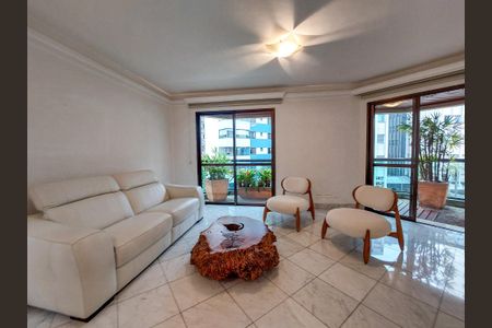 Apartamento à venda com 126m², 3 quartos e 3 vagas Apartamento à venda com 126m², 3 quartos e 3 vagasSala