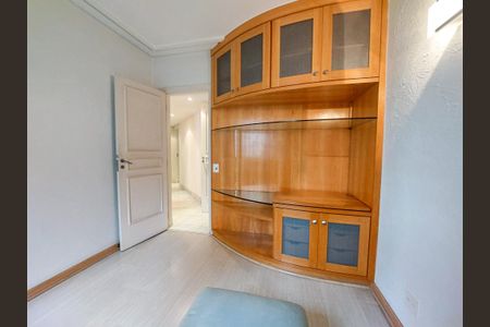 Apartamento à venda com 126m², 3 quartos e 3 vagas Apartamento à venda com 126m², 3 quartos e 3 vagasQuarto 1