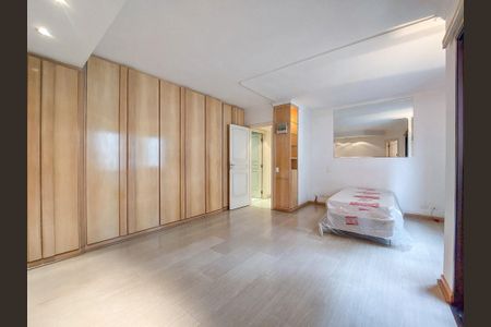 Apartamento à venda com 126m², 3 quartos e 3 vagas Apartamento à venda com 126m², 3 quartos e 3 vagasSuíte