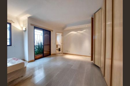 Apartamento à venda com 126m², 3 quartos e 3 vagas Apartamento à venda com 126m², 3 quartos e 3 vagasSuíte