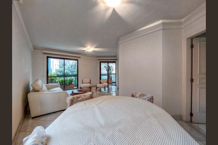 Apartamento à venda com 126m², 3 quartos e 3 vagas Apartamento à venda com 126m², 3 quartos e 3 vagasSala