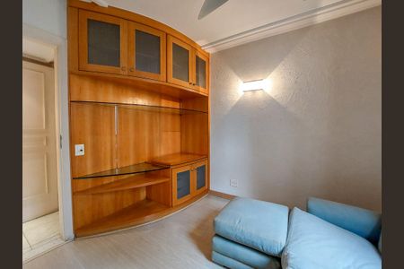 Apartamento à venda com 126m², 3 quartos e 3 vagas Apartamento à venda com 126m², 3 quartos e 3 vagasQuarto 1