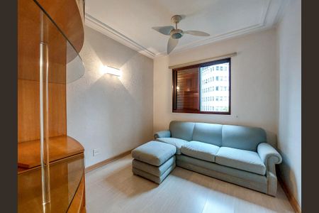 Apartamento à venda com 126m², 3 quartos e 3 vagas Apartamento à venda com 126m², 3 quartos e 3 vagasQuarto 1