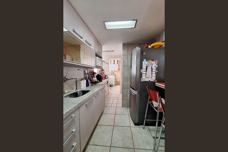 Apartamento à venda com 80m², 2 quartos e 2 vagasCozinha