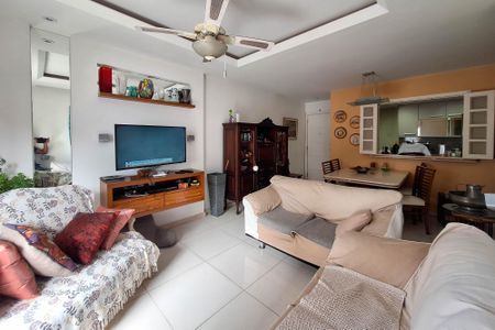 Sala de apartamento à venda com 2 quartos, 80m² em Icaraí, Niterói
