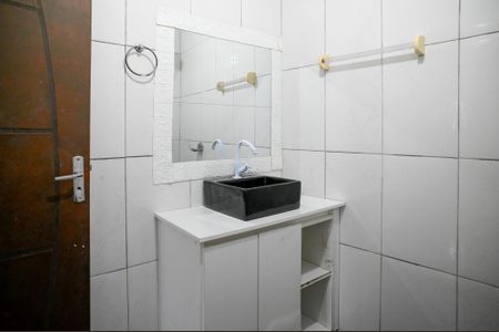 Casa para alugar com 80m², 1 quarto e sem vagaBanheiro
