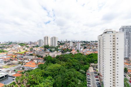 Apartamento à venda com 60m², 3 quartos e 1 vaga Apartamento à venda com 60m², 3 quartos e 1 vagaVaranda