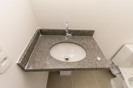 Apartamento à venda com 60m², 3 quartos e 1 vaga Apartamento à venda com 60m², 3 quartos e 1 vagaBanheiro da Suíte