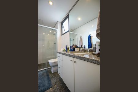 Apartamento para alugar com 185m², 3 quartos e 3 vagasBanheiro Suíte 1