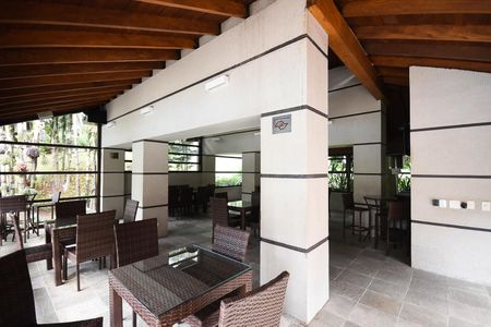 Apartamento para alugar com 185m², 3 quartos e 3 vagasLanchonete