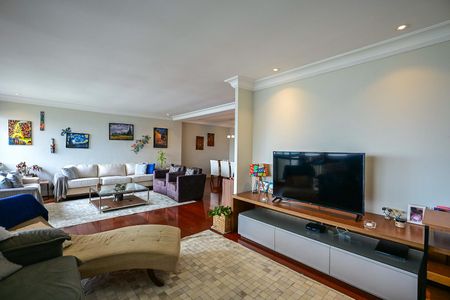 Apartamento para alugar com 185m², 3 quartos e 3 vagasSala