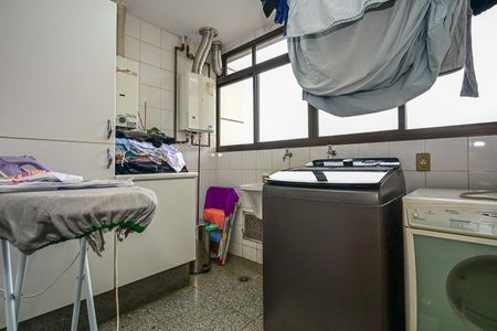 Apartamento para alugar com 185m², 3 quartos e 3 vagasÁrea de Serviço 