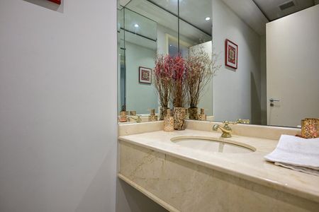 Apartamento para alugar com 185m², 3 quartos e 3 vagasLavabo