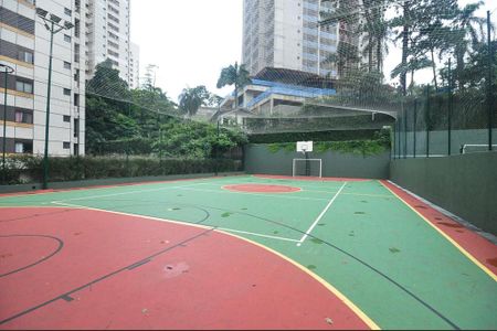 Apartamento para alugar com 185m², 3 quartos e 3 vagasQuadra 1