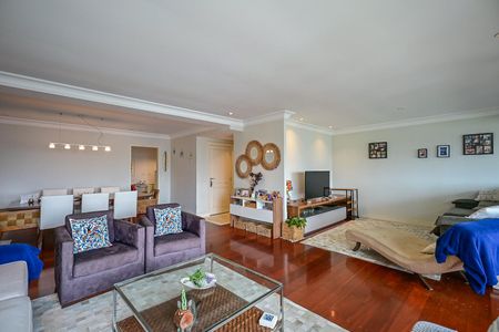 Apartamento para alugar com 185m², 3 quartos e 3 vagasSala