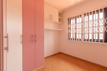 Casa de condomínio para alugar com 175m², 4 quartos e 2 vagasQuarto 3