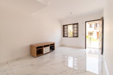 Casa de condomínio para alugar com 175m², 4 quartos e 2 vagasSala