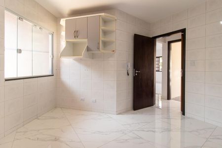 Casa de condomínio para alugar com 175m², 4 quartos e 2 vagasCozinha - Armários