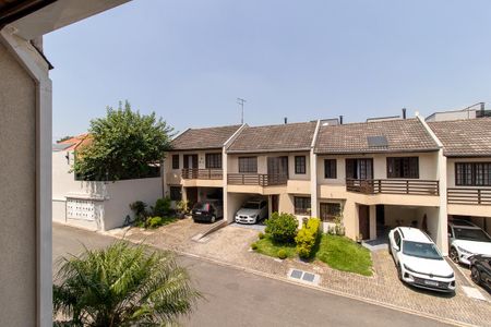 Casa de condomínio para alugar com 175m², 4 quartos e 2 vagasVista da Sacada