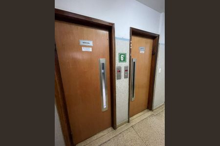 Área externa de apartamento para alugar com 1 quarto, 45m² em Boa Vista, São Vicente
