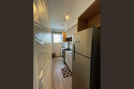 Cozinha de apartamento para alugar com 1 quarto, 45m² em Boa Vista, São Vicente