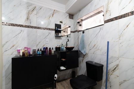 Casa à venda com 300m², 5 quartos e 3 vagas Casa à venda com 300m², 5 quartos e 3 vagasBanheiro da Suíte 3