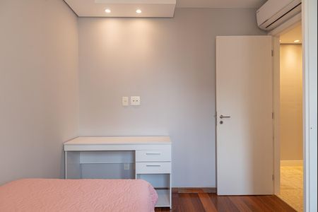 Apartamento à venda com 74m², 3 quartos e 1 vagaQuarto 2
