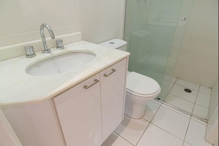 Apartamento à venda com 74m², 3 quartos e 1 vagaBanheiro 2