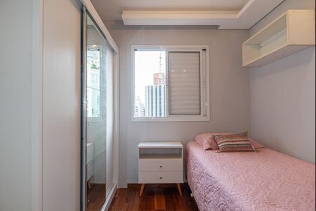 Apartamento à venda com 74m², 3 quartos e 1 vagaQuarto 2