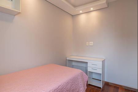 Apartamento à venda com 74m², 3 quartos e 1 vagaQuarto 2