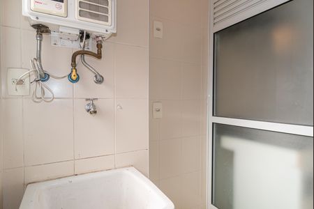 Apartamento à venda com 74m², 3 quartos e 1 vagaÁrea de Serviço