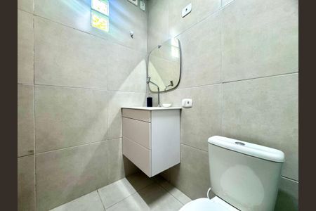Banheiro de casa para alugar com 1 quarto, 40m² em Jardim Ponte Alta I, Guarulhos