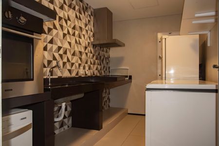 Apartamento para alugar com 100m², 3 quartos e 2 vagasÁrea comum - Salão de festas