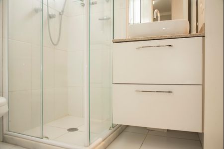 Apartamento para alugar com 100m², 3 quartos e 2 vagasBanheiro da Suíte