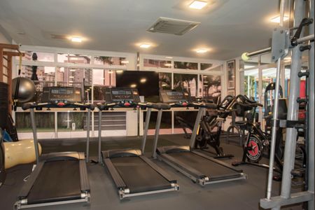 Apartamento para alugar com 100m², 3 quartos e 2 vagasÁrea comum - Academia