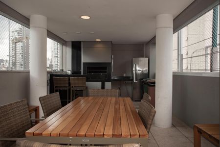 Apartamento para alugar com 100m², 3 quartos e 2 vagasÁrea comum - Churrasqueira