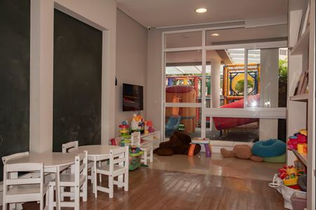 Apartamento para alugar com 100m², 3 quartos e 2 vagasÁrea comum - Brinquedoteca