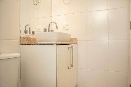 Apartamento para alugar com 100m², 3 quartos e 2 vagasBanheiro