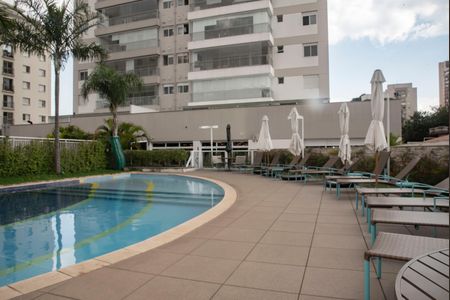 Apartamento para alugar com 100m², 3 quartos e 2 vagasÁrea comum - Piscina