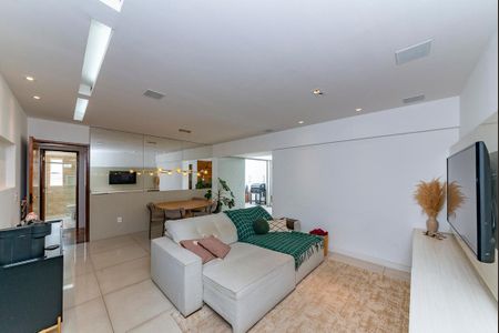 Sala de apartamento à venda com 3 quartos, 135m² em Buritis, Belo Horizonte