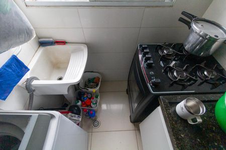 Apartamento à venda com 73m², 2 quartos e sem vagaCozinha e Área de Serviço