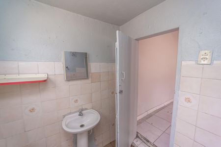 Casa à venda com 67m², 1 quarto e sem vagaBanheiro