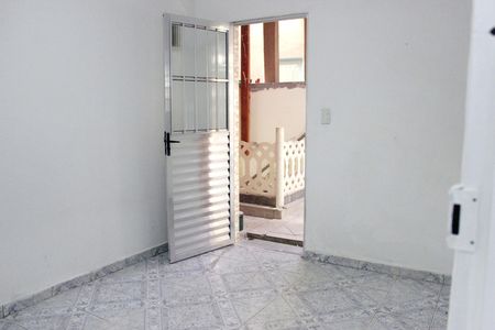 Casa para alugar com 54m², 2 quartos e 1 vagaSala 