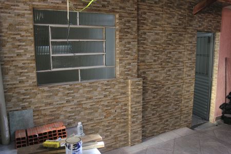 Lavanderia e Quintal  de casa para alugar com 2 quartos, 54m² em Parque Santo Antonio, Guarulhos