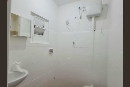 Casa para alugar com 54m², 2 quartos e 1 vagaBanheiro social 