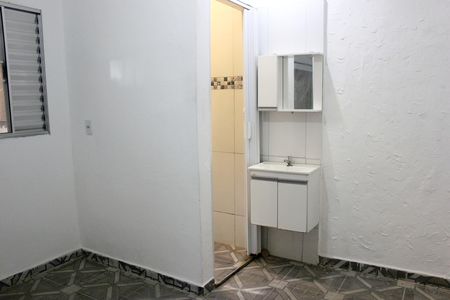 Suíte  de casa para alugar com 2 quartos, 54m² em Parque Santo Antonio, Guarulhos